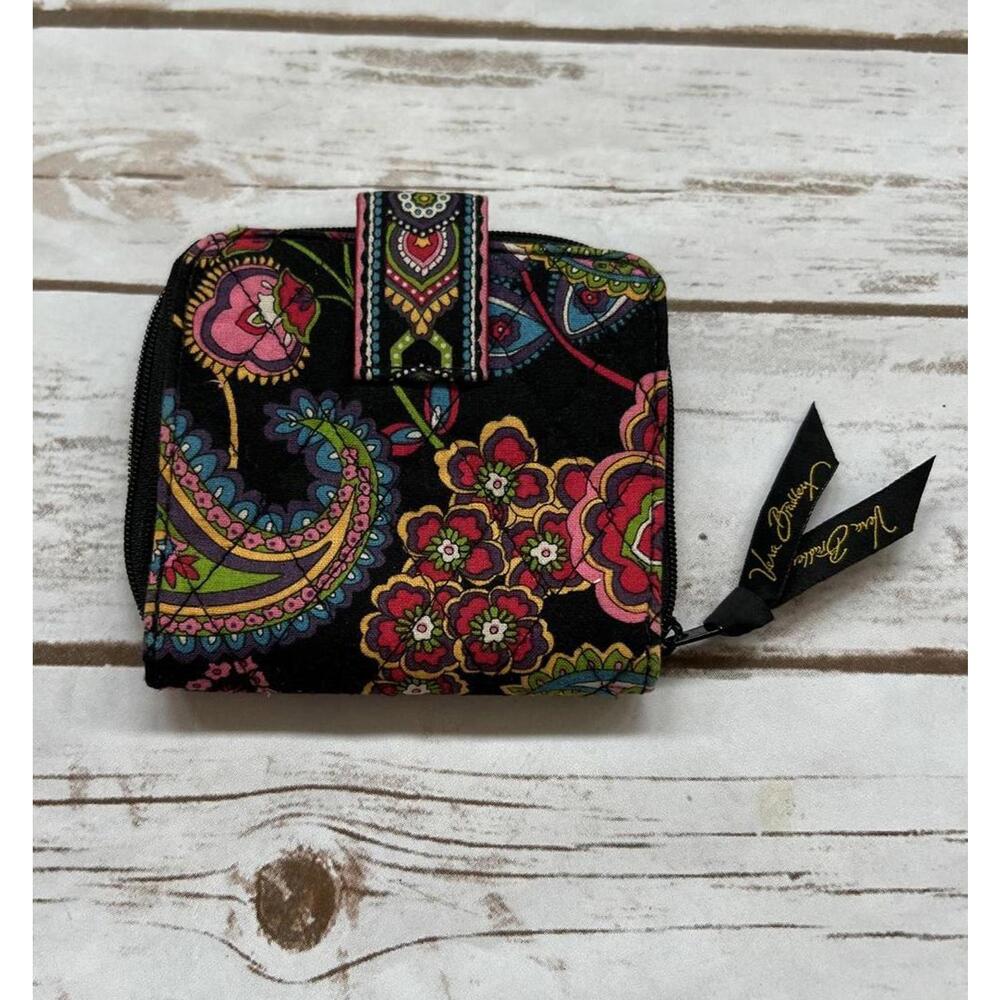 Vera Bradley Small Wallet Multicolor Paisley‎ Quilted Cotton Floral OS - Picture 2 of 7
